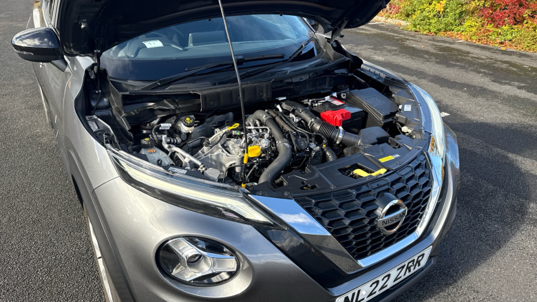 Nissan Juke 1.0 DiG-T 114 N-Connecta 5dr Petrol Hatchback